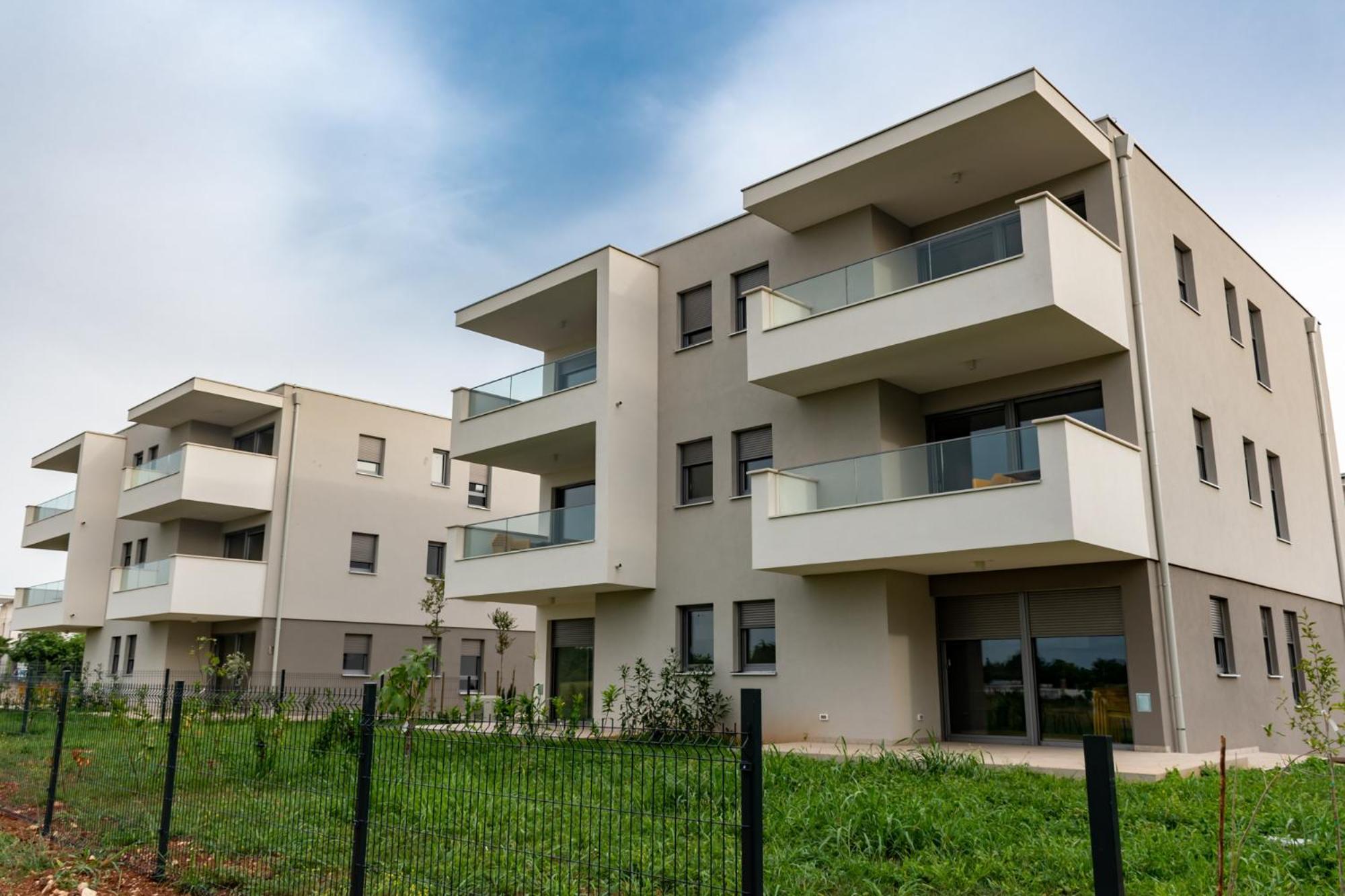 Baden Resort Basanija, Umag-With Sea View, Parking And 300M From The Beach Exterior photo